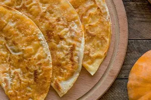 Кутабы с тыквой - пошаговый рецепт Кутабы с тыквой - пошаговый рецепт