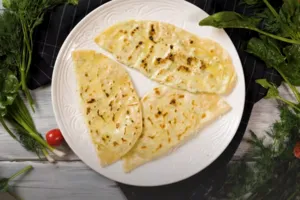 Кутаби на сковороді - покроковий рецепт Кутаби на сковороді - покроковий рецепт