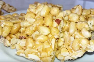 Козинаки з арахісу - покроковий рецепт Козинаки з арахісу - покроковий рецепт