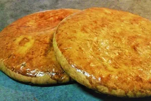Круглая гата с орехами - пошаговый рецепт Круглая гата с орехами - пошаговый рецепт