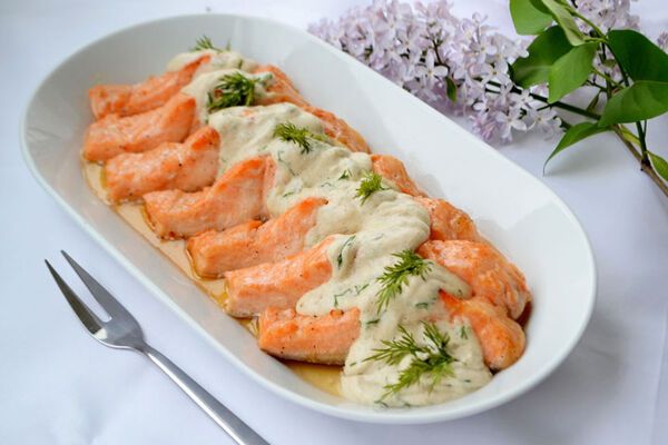 Рыба под белым соусом