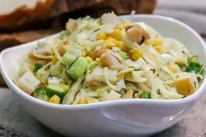Салат с кальмарами консервированными - пошаговый рецепт Салат с кальмарами консервированными - пошаговый рецепт