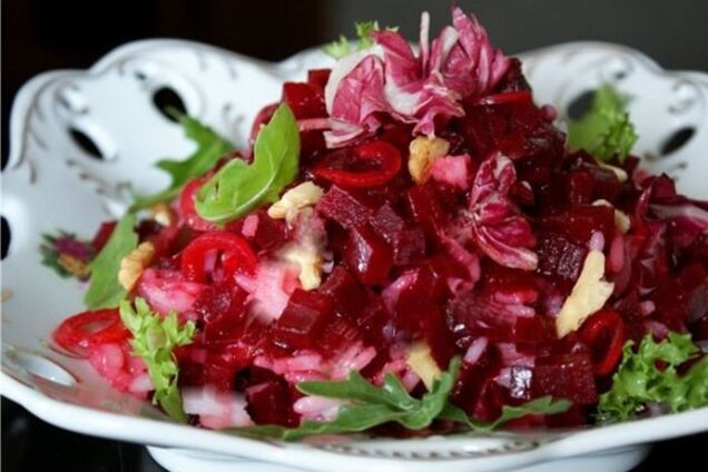 Салат ''Вітамінний'' з яблуком