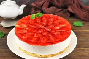 Муссовый торт с клубникой - пошаговый рецепт Муссовый торт с клубникой - пошаговый рецепт