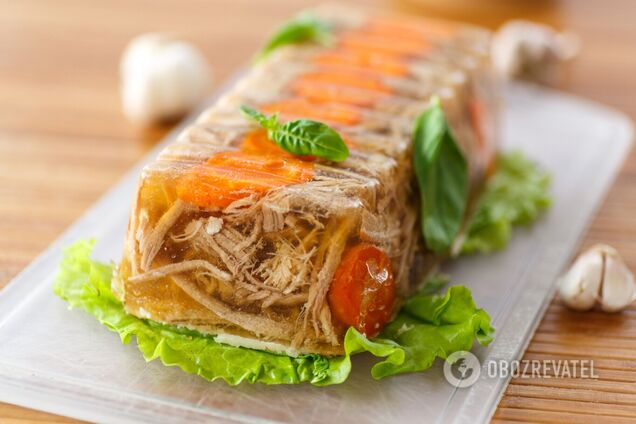 Прозрачный холодец из рульки