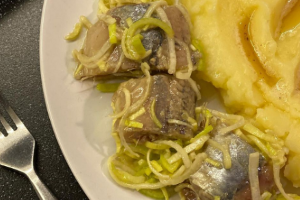 Оселедець в гірчичному соусі