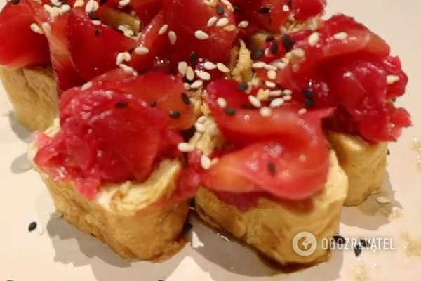 Японский омлет без молока со слабосоленной красной рыбой