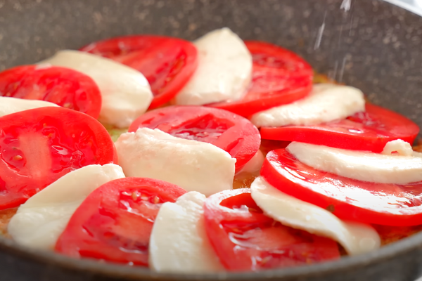 Кабачкова піца на сковороді