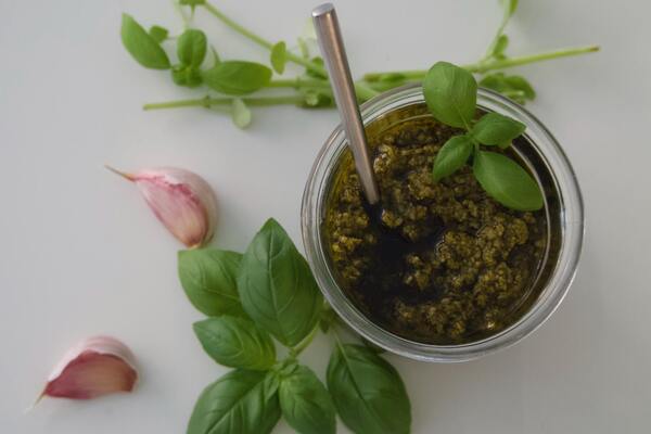 Соус песто з горіхами