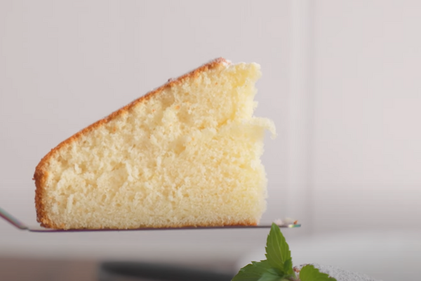 Гарячий молочний пиріг