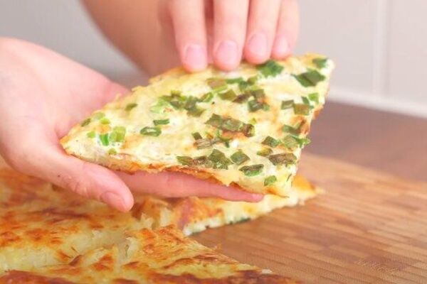 Картопляна перепічка на сковороді