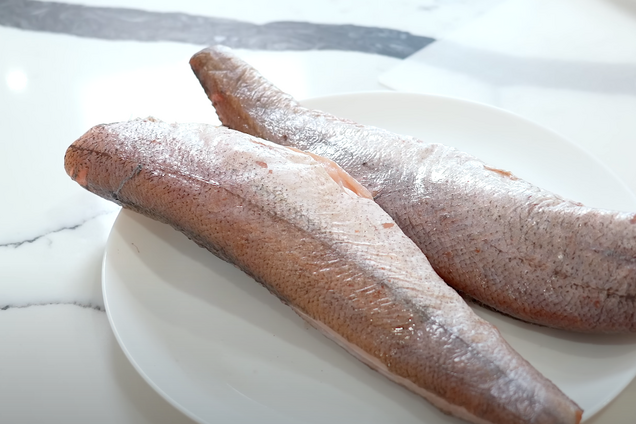 Хек у вершковому соусі