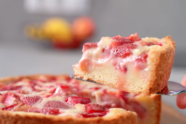 ''Цветаевский'' пирог с клубникой