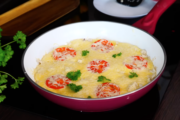 Піца ''Хвилинка'' на сковороді