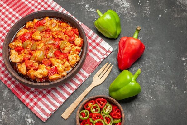 Підливка з курки та перцю