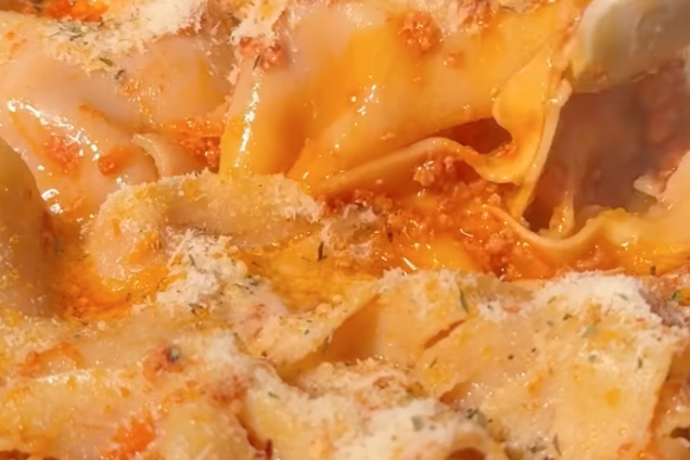 Ленивая лазанья на сковороде