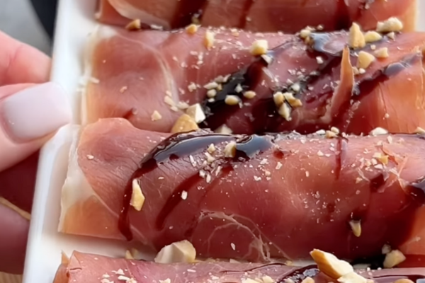 Закуска з хамона з Дор Блю