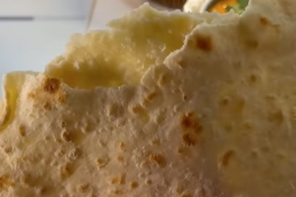 Хрусткий домашній лаваш