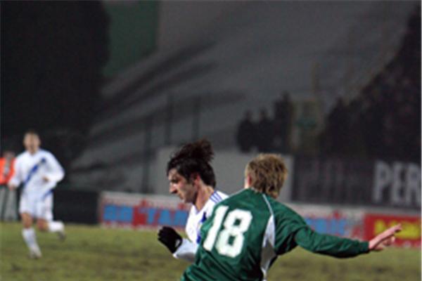 Как обмануть голкипера? 