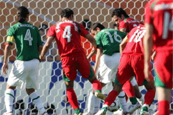 Мексика 3 - 1 Иран >> фотообзор