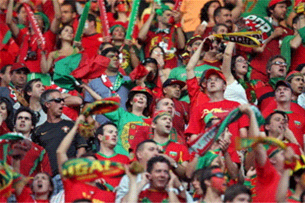 Ангола 0-1 Португалия >> Четвертая минута - решающая