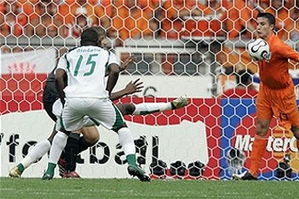 Нидерланды 2-1 Кот-д'Ивуар >> Фоторепортаж