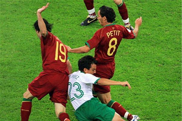 Португалия 2 - 1 Мексика >> Фоторепортаж