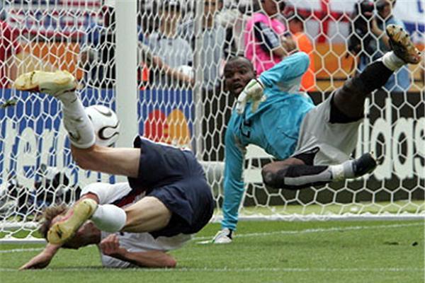 Гана 2-1 США >> Фоторепортаж