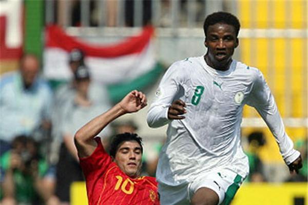 Испания 1-0 Саудовская Аравия >> Фоторепортаж