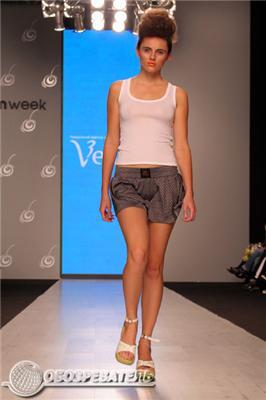 UFW: модний показ на букву X'U