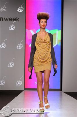 UFW: модний показ на букву X'U