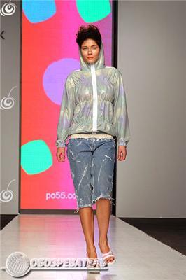 UFW: модний показ на букву X'U