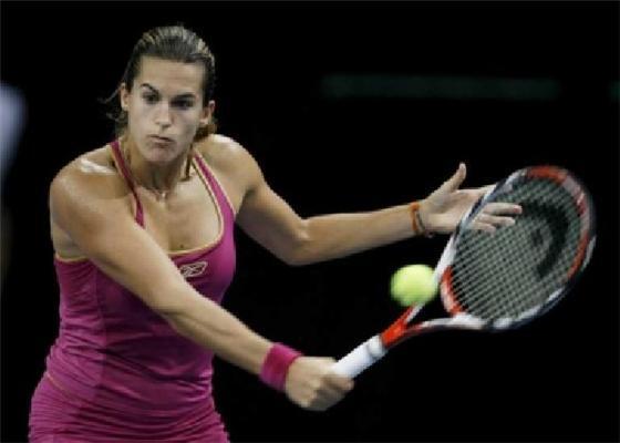 Девочки и мячики