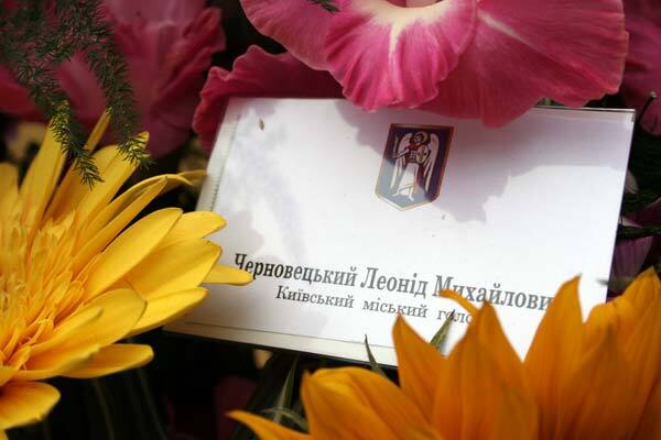 Леонід Черновецький відкрив пам’ятник Булгакову