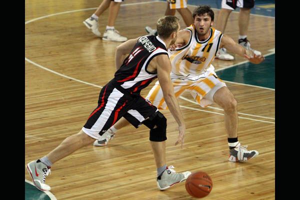 БК "Киев" поиздевался над "Кривбассбаскетом"