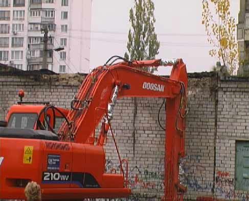 Очередное строительство на многострадальной улице