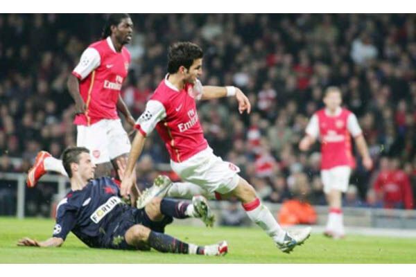 Лига Чемпионов : разгромы + сенсация