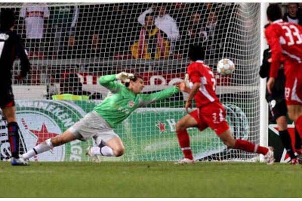 Лига Чемпионов : разгромы + сенсация