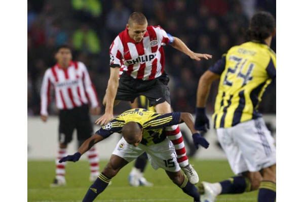 Лига Чемпионов : разгромы + сенсация