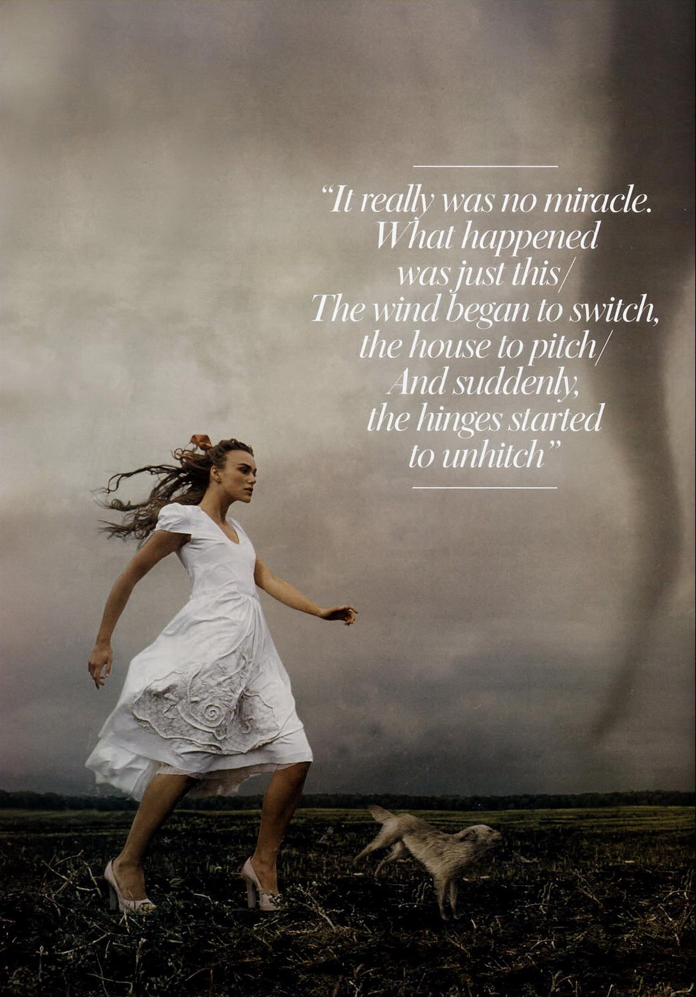 Кейру Найтли унесло ураганом