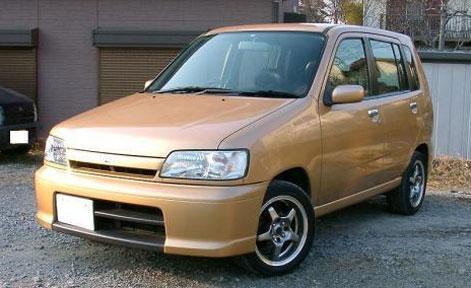 Nissan Cube Z10