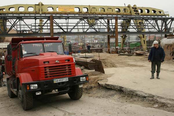 Черновецкий пообещал пустить метро на Теремки