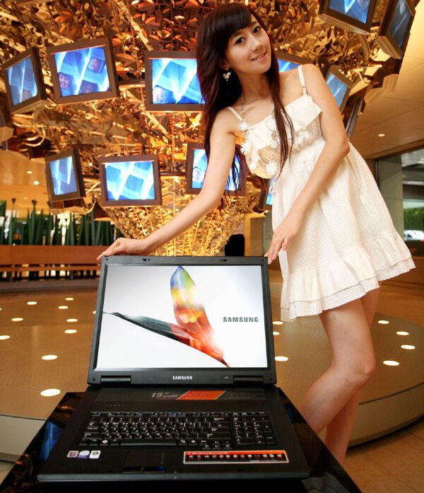 Samsung Electronics выпустила 19-дюймовый desknote Sens G25 