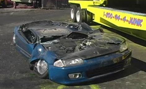 В Калифорнии полиция уничтожила тюнингованную Honda Civic