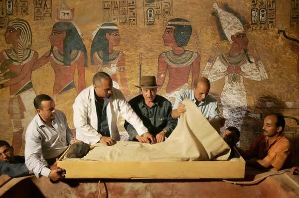 Відкриття дня: Обличчя Тутанхамона. Сперечаємося, Ви ще не бачили? ФОТО