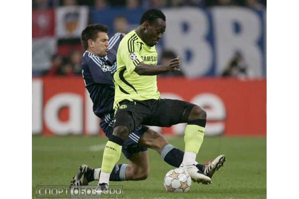 "Челси" увозит ценное очко из Германии. Шева греет "лавку"