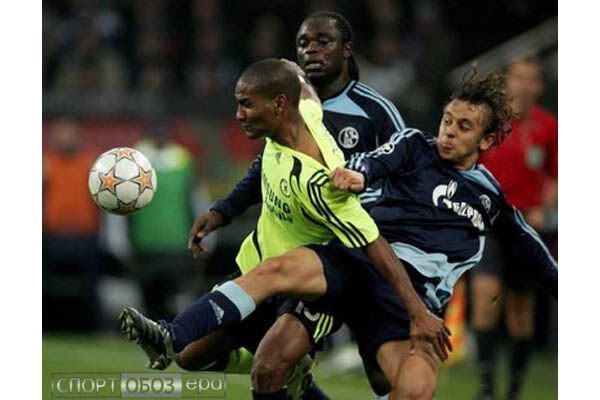 "Челси" увозит ценное очко из Германии. Шева греет "лавку"