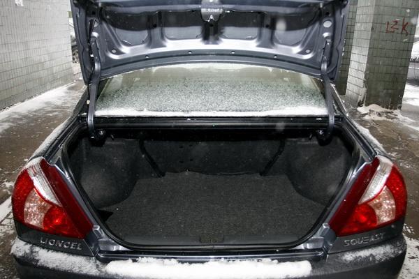 Бриллианты напрокат - Soueast Lioncel New