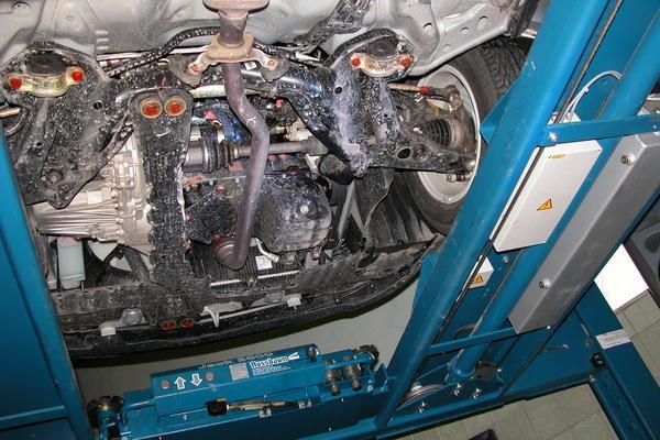 Бриллианты напрокат - Soueast Lioncel New