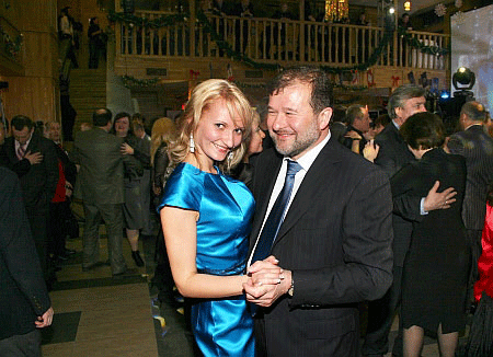 На президентській дискотеці Ульянченко і Балога "дали жару"